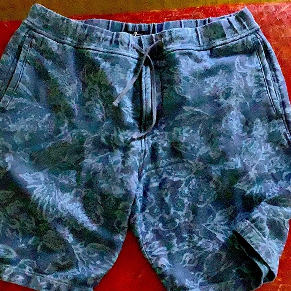 Mens 7 for all mankind Xl  knit drawstring shorts 10” inseam with zipper - Picture 1 of 7